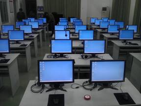 福建桐林某小學(xué)云教室